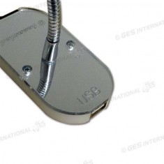 Faretto con luce bianca fredda e USB